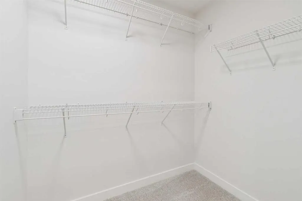 73 Sora Gardens SE