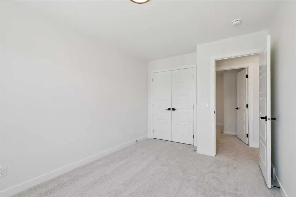 73 Sora Gardens SE