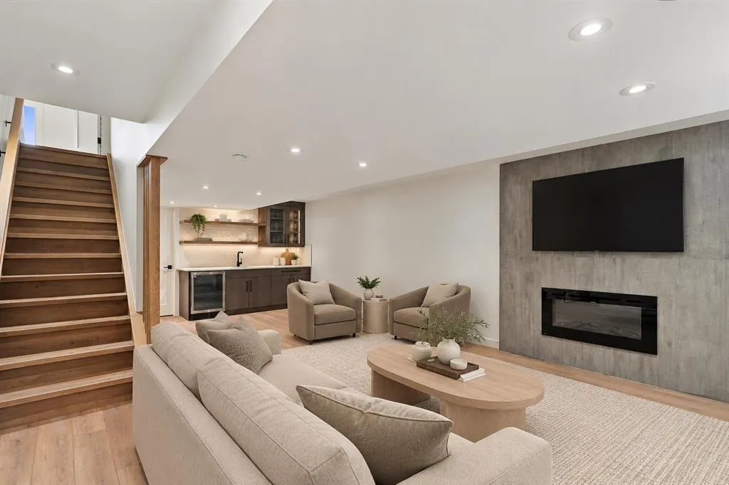 47 Woodbrook Road SW