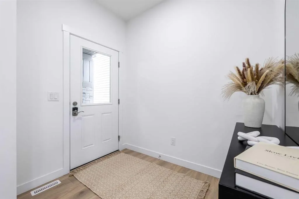 393 Sora Park SE