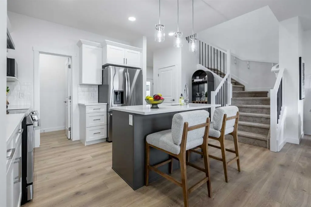 393 Sora Park SE