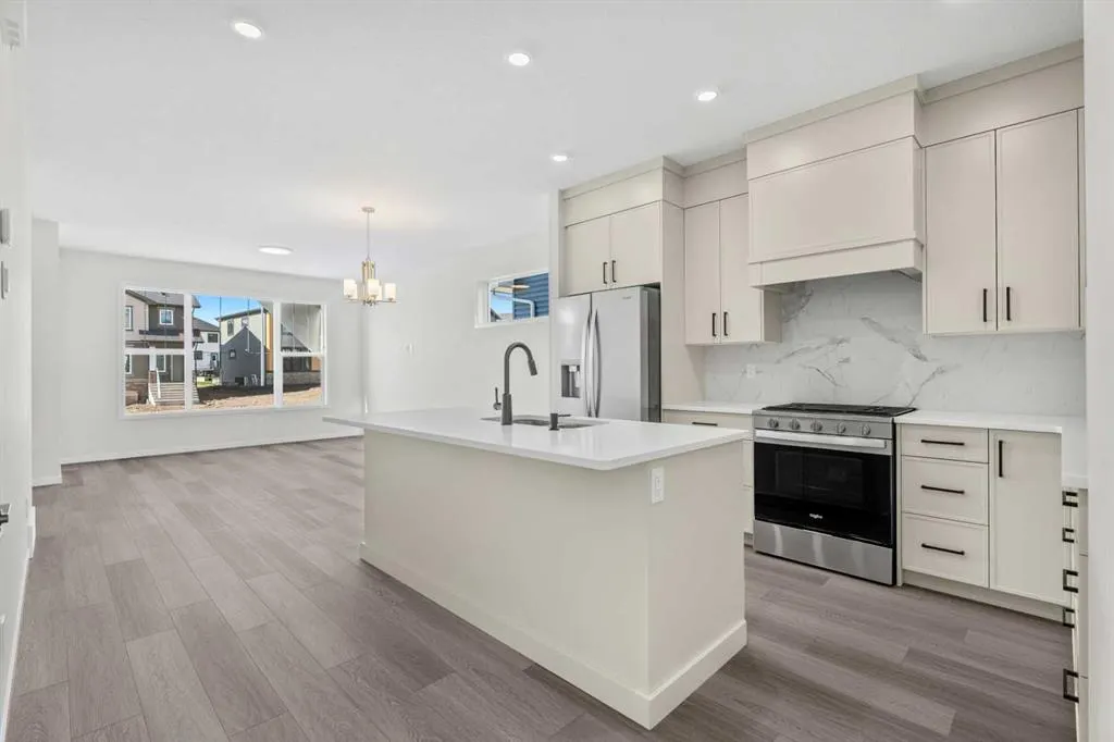 532 Bridgeport Street