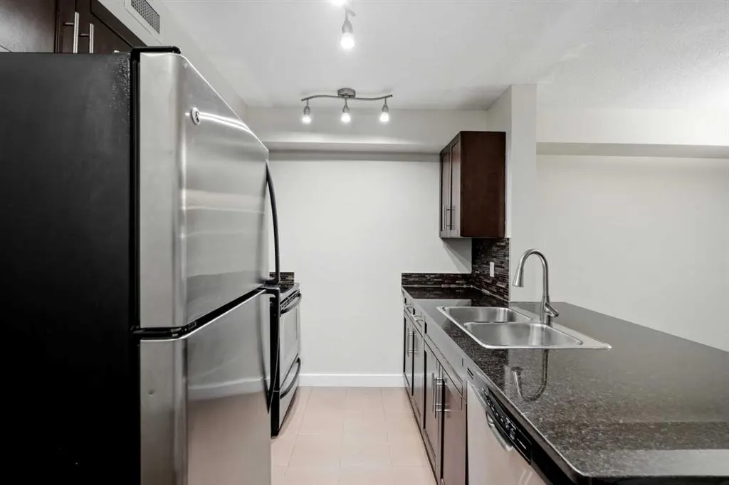 7110 80 Avenue NE #215