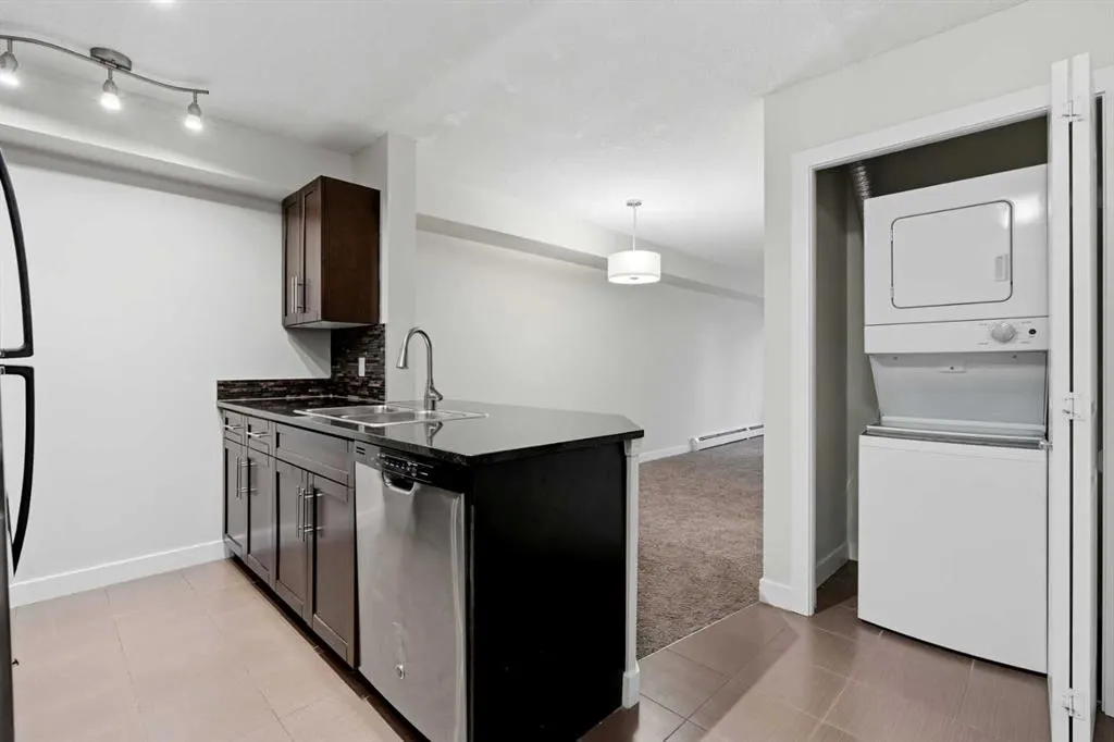 7110 80 Avenue NE #215