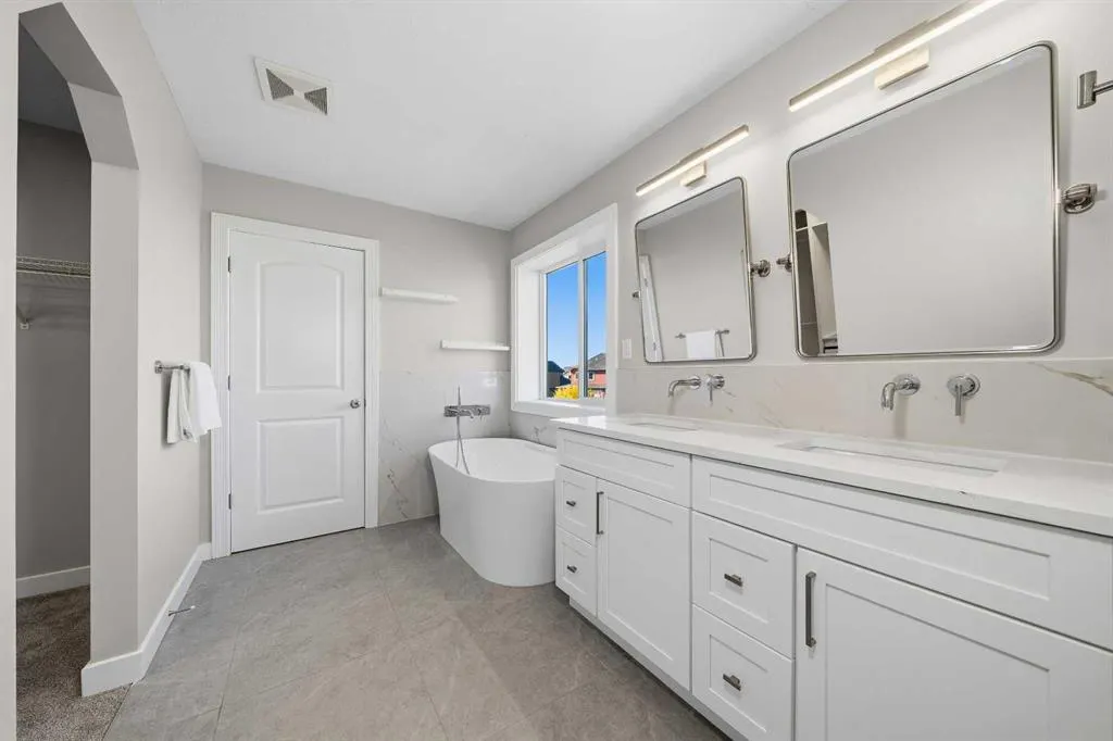 125 Seagreen Passage
