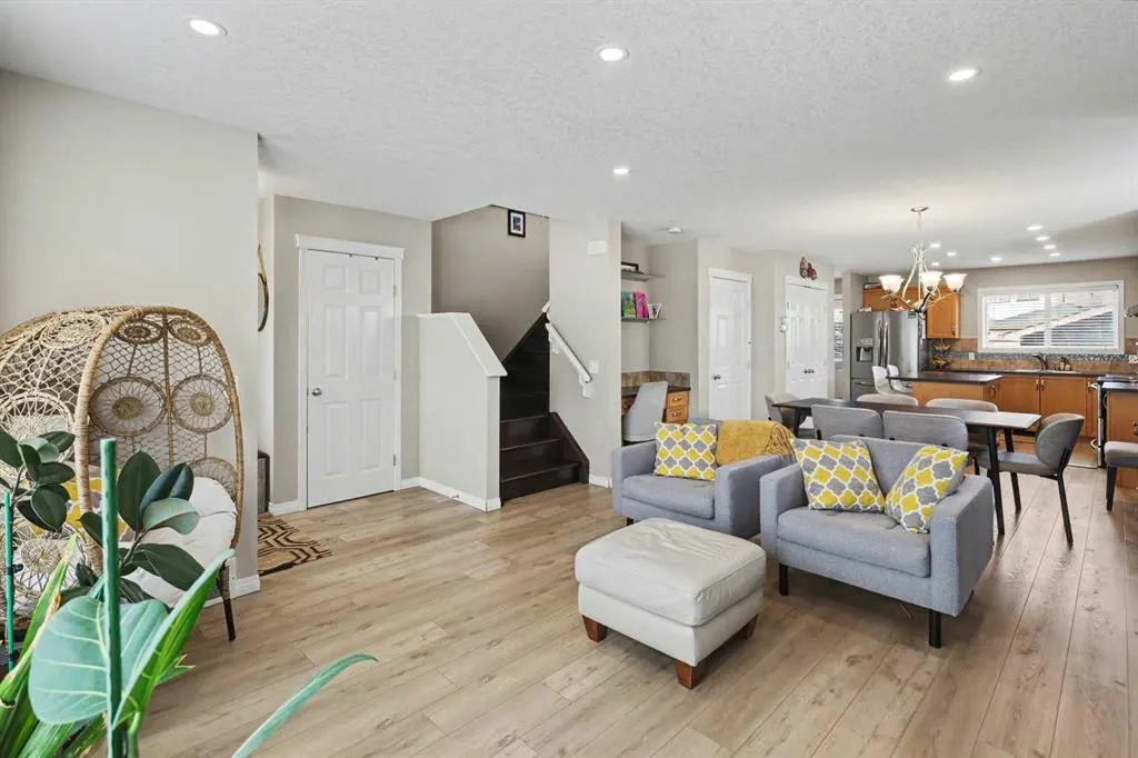 35 Sage Hill Manor NW