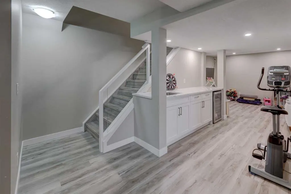 35 Sage Hill Manor NW