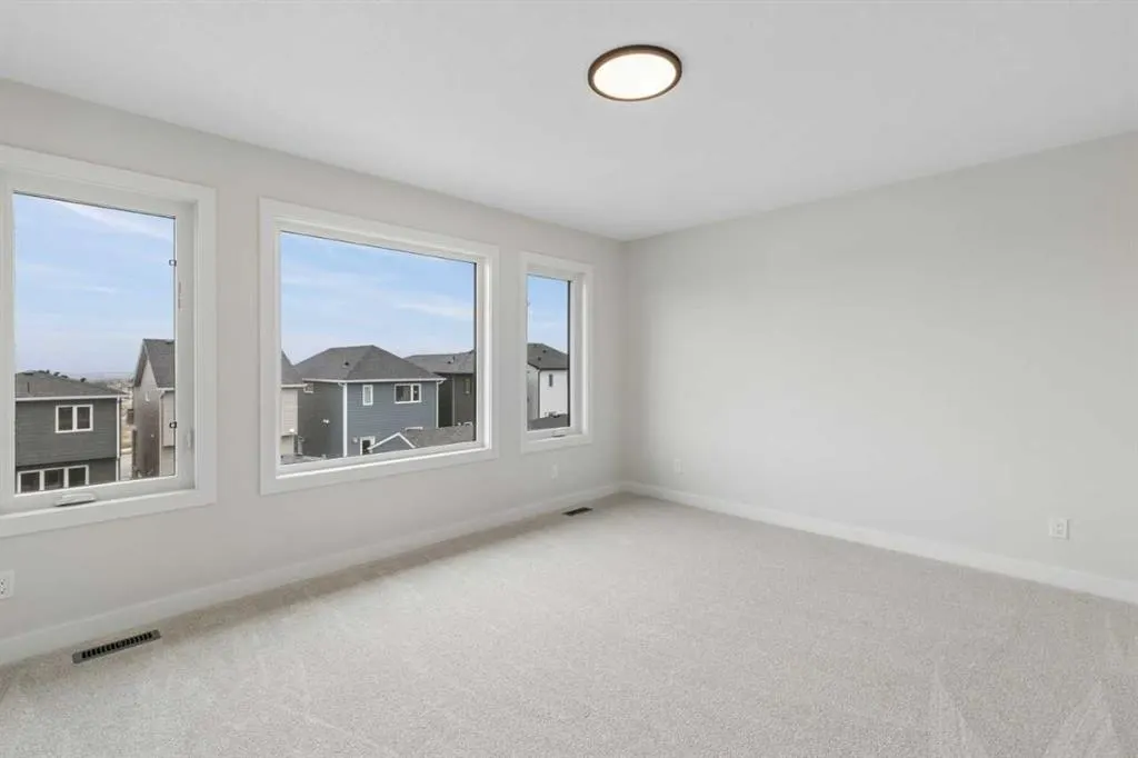 42 Verdure Place SW