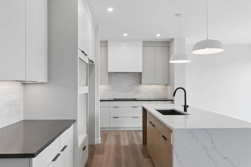 42 Verdure Place SW