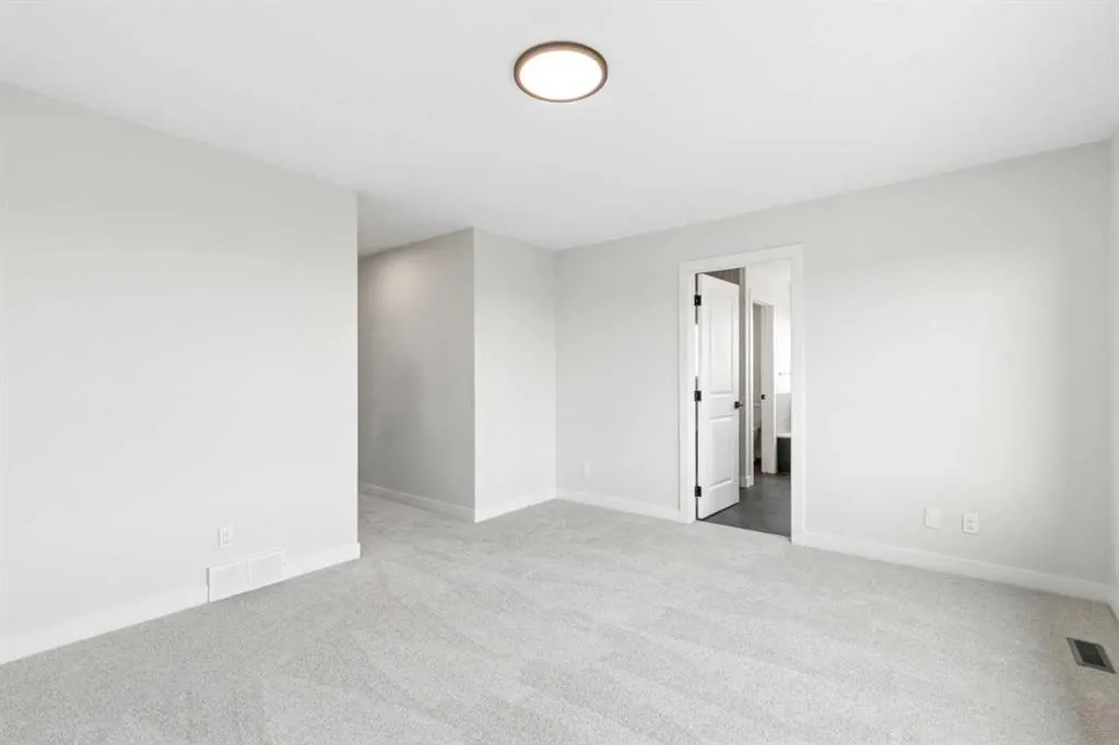 42 Verdure Place SW