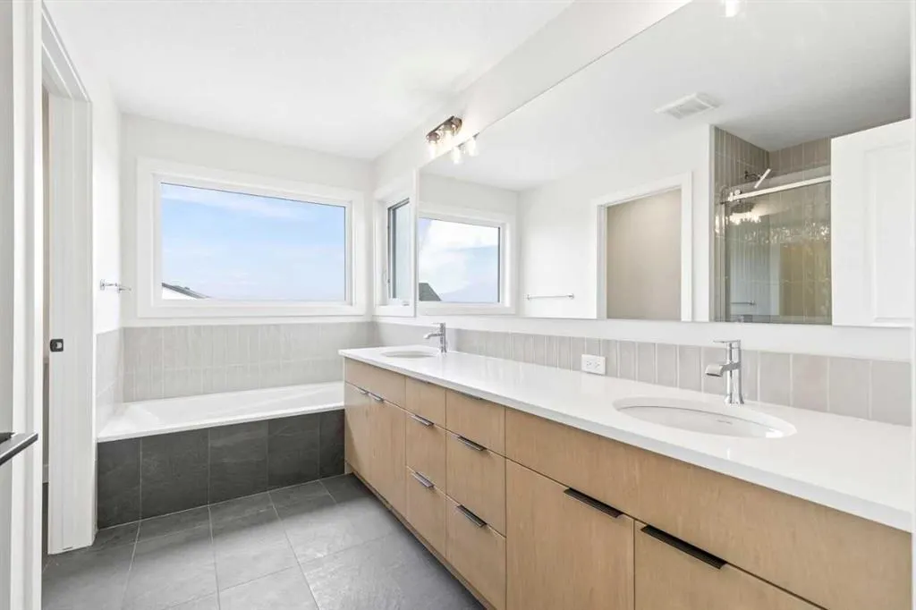 42 Verdure Place SW