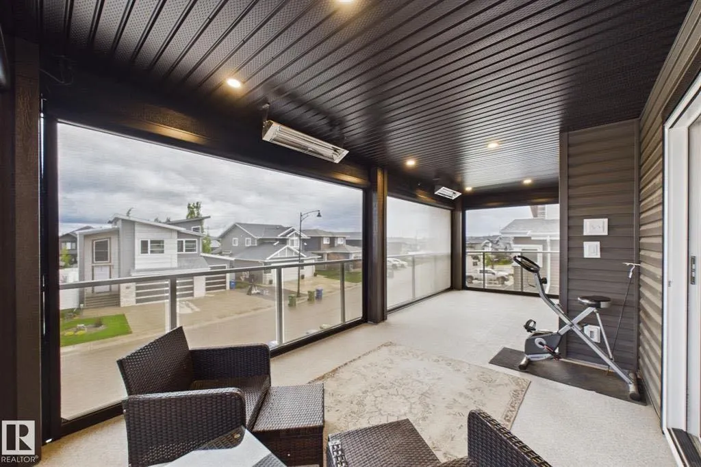 48 Lundberg Crescent