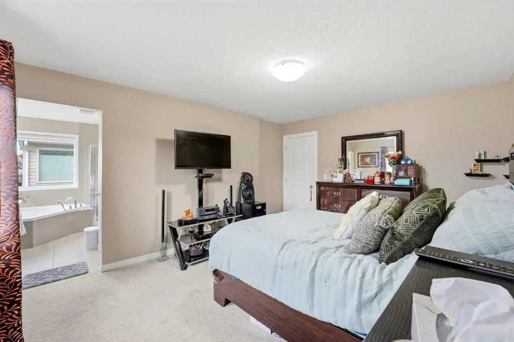 1239 Brightoncrest Green SE