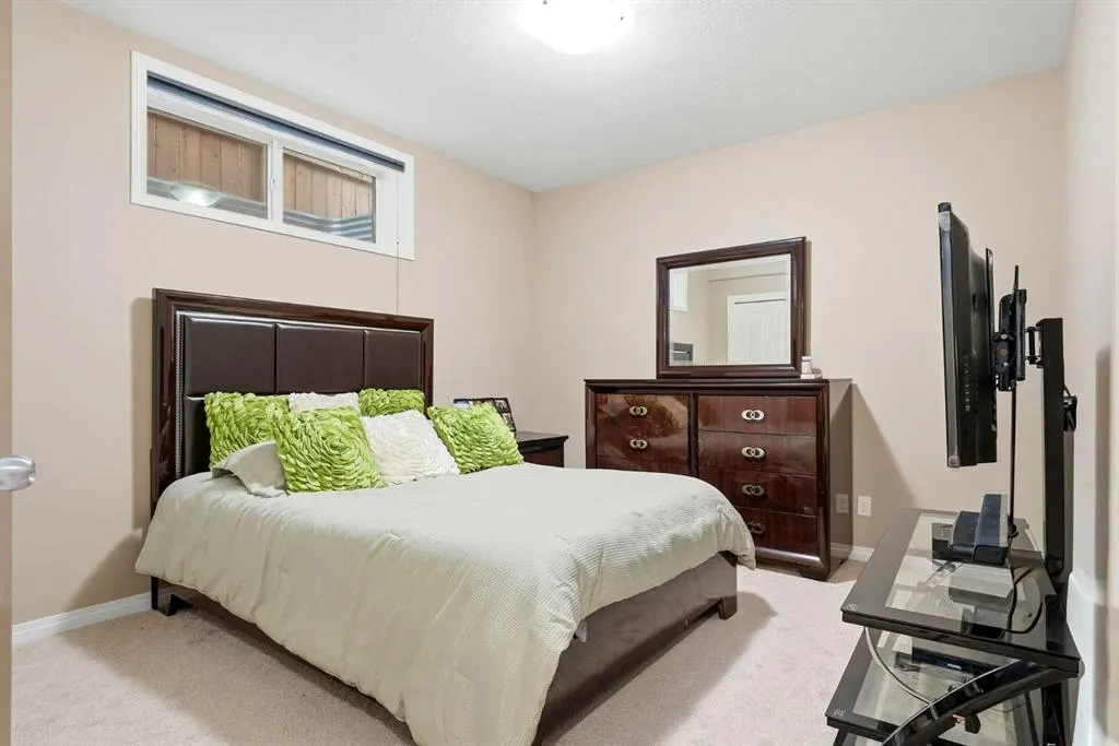 1239 Brightoncrest Green SE