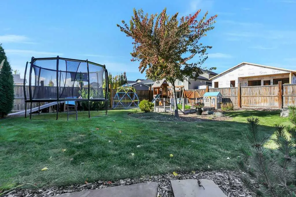 1 Cambridge Close