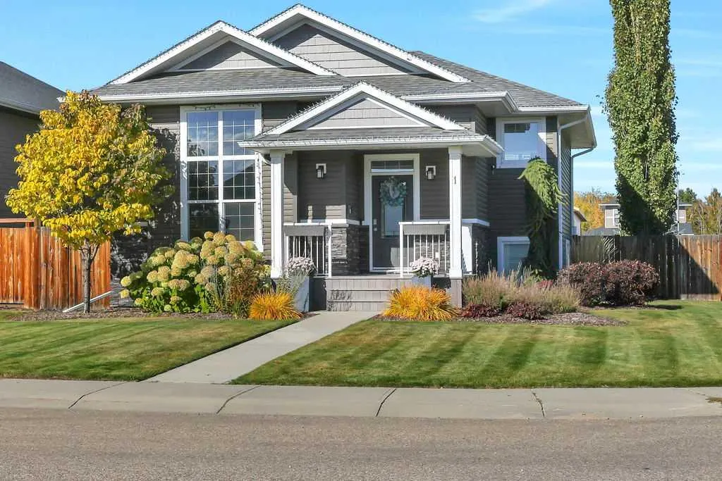 1 Cambridge Close