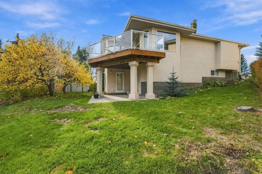 614 Sierra Madre Court SW