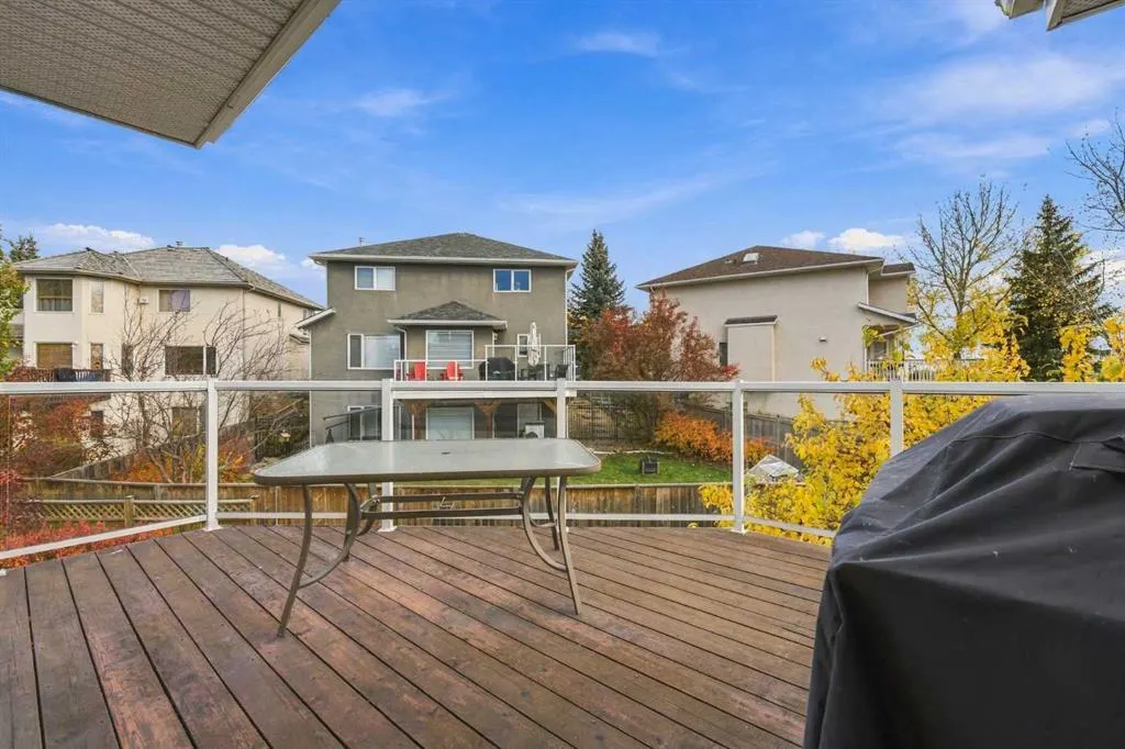 614 Sierra Madre Court SW