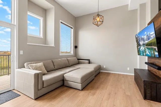 339 Viscount Drive #705