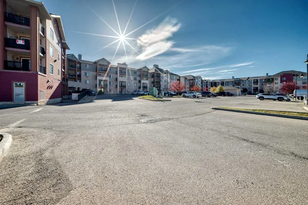 505 Railway Street W #1420