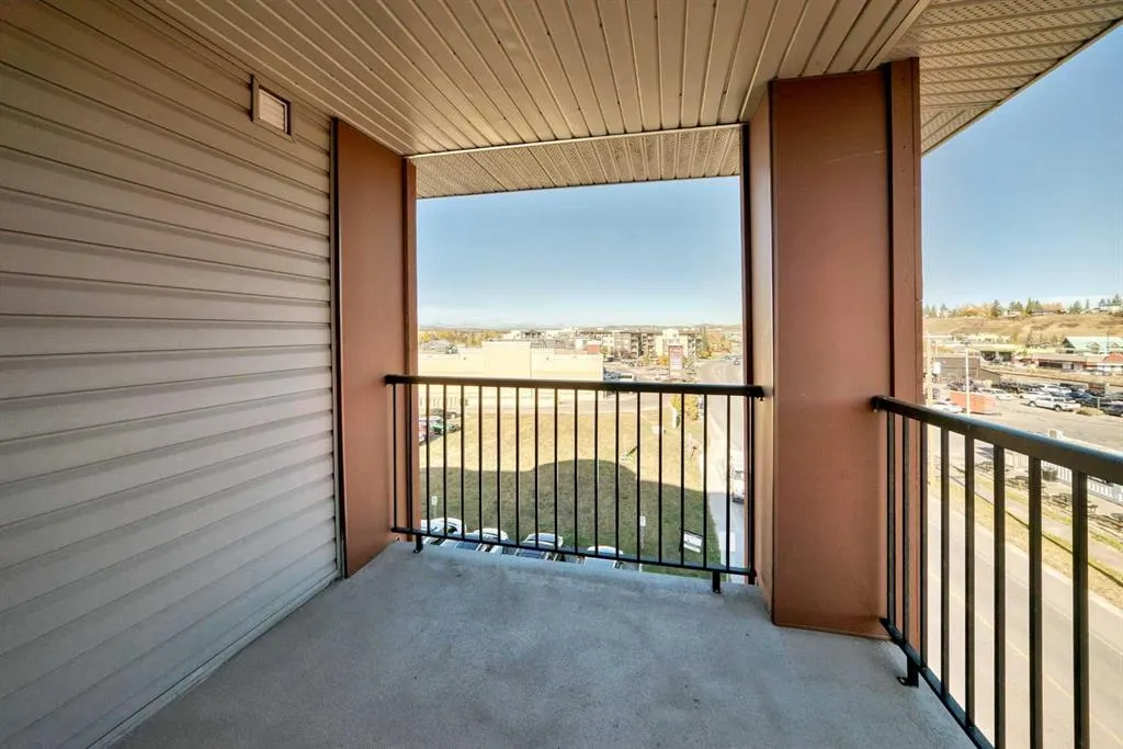 505 Railway Street W #1420