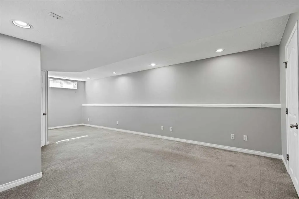 703 Luxstone Square SW #101