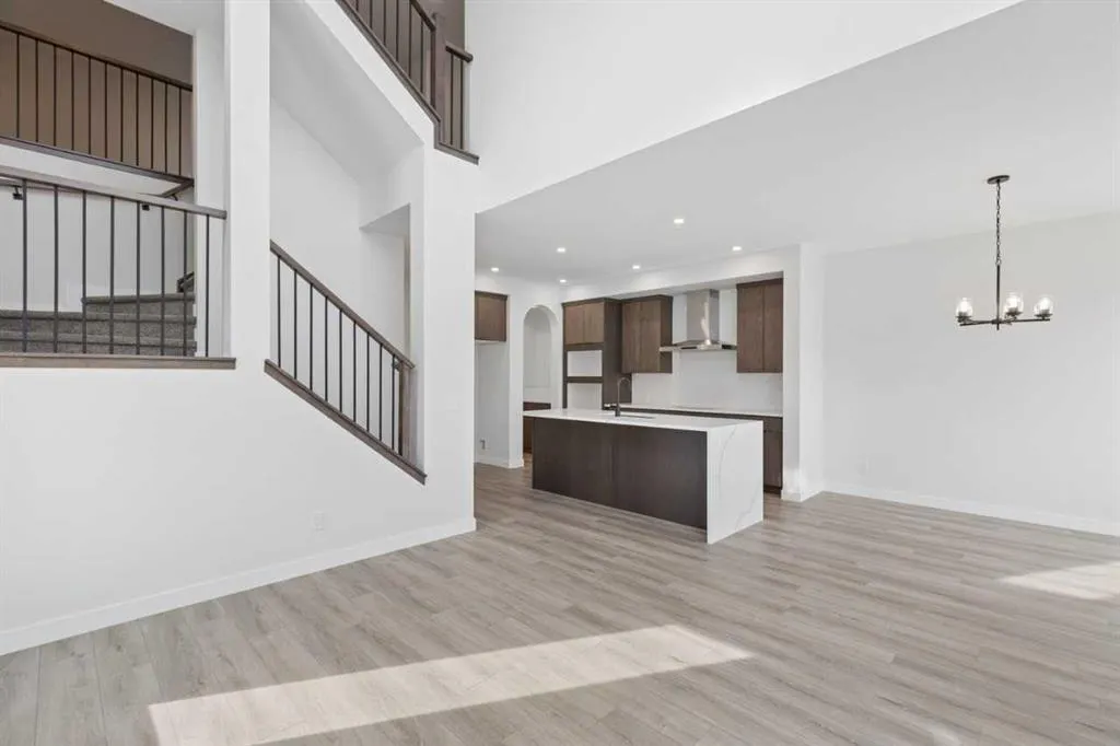 34 Amblefield Common NW