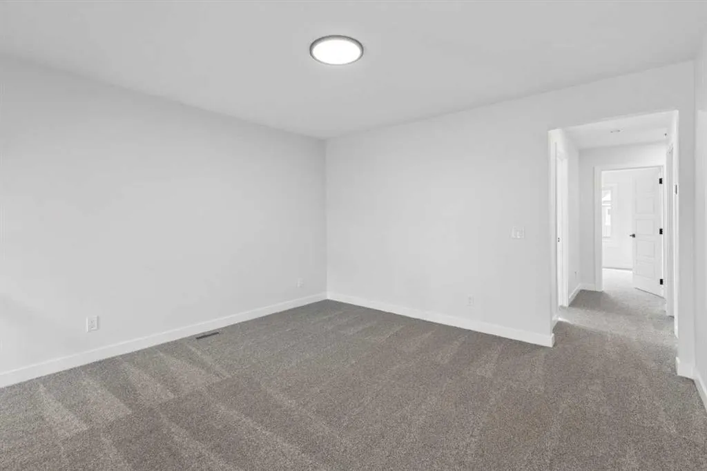 34 Amblefield Common NW