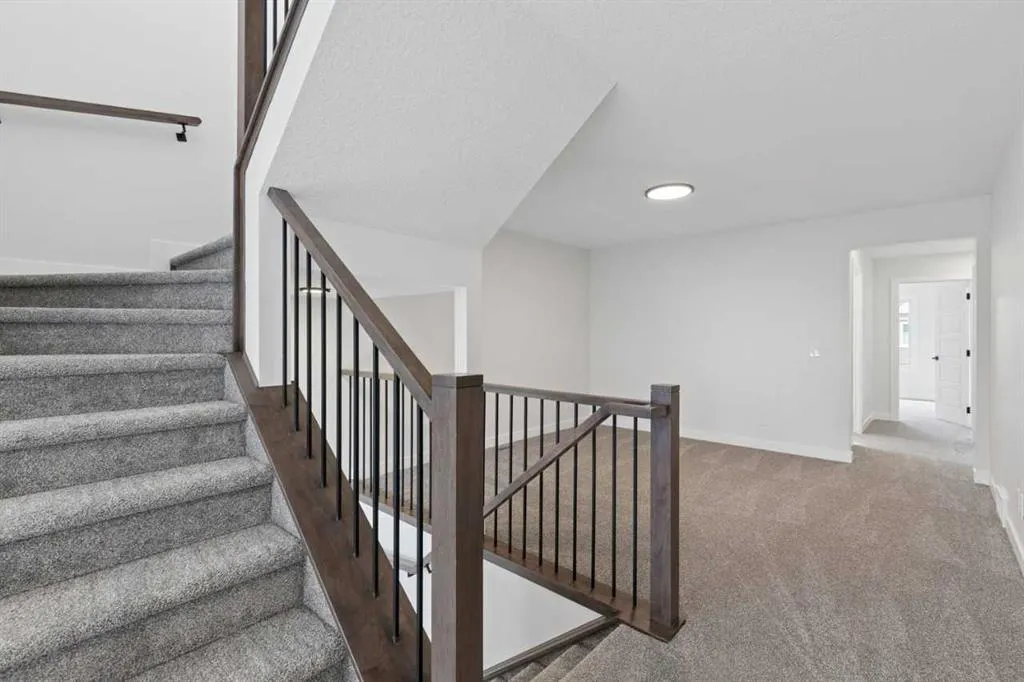 34 Amblefield Common NW