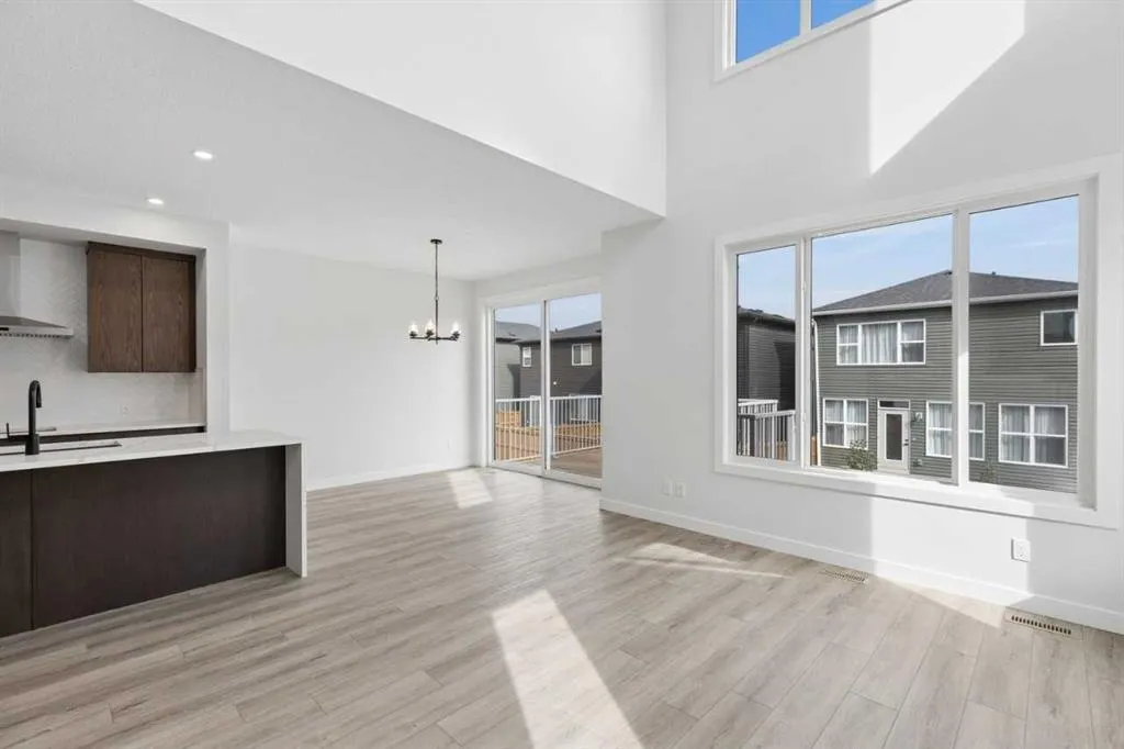 34 Amblefield Common NW