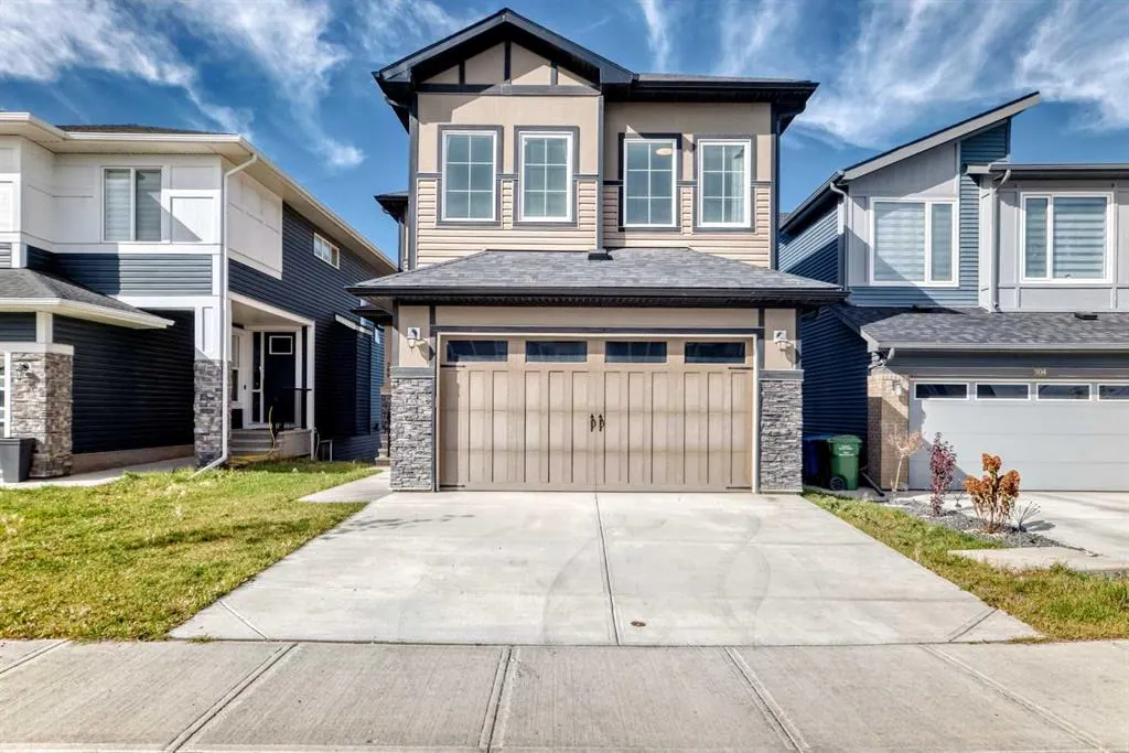 300 Carringvue Place NW