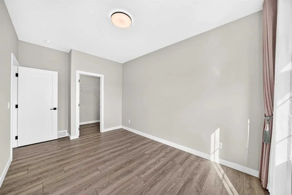 300 Carringvue Place NW