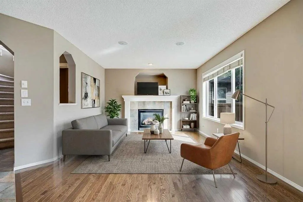 34 Kincora Drive NW