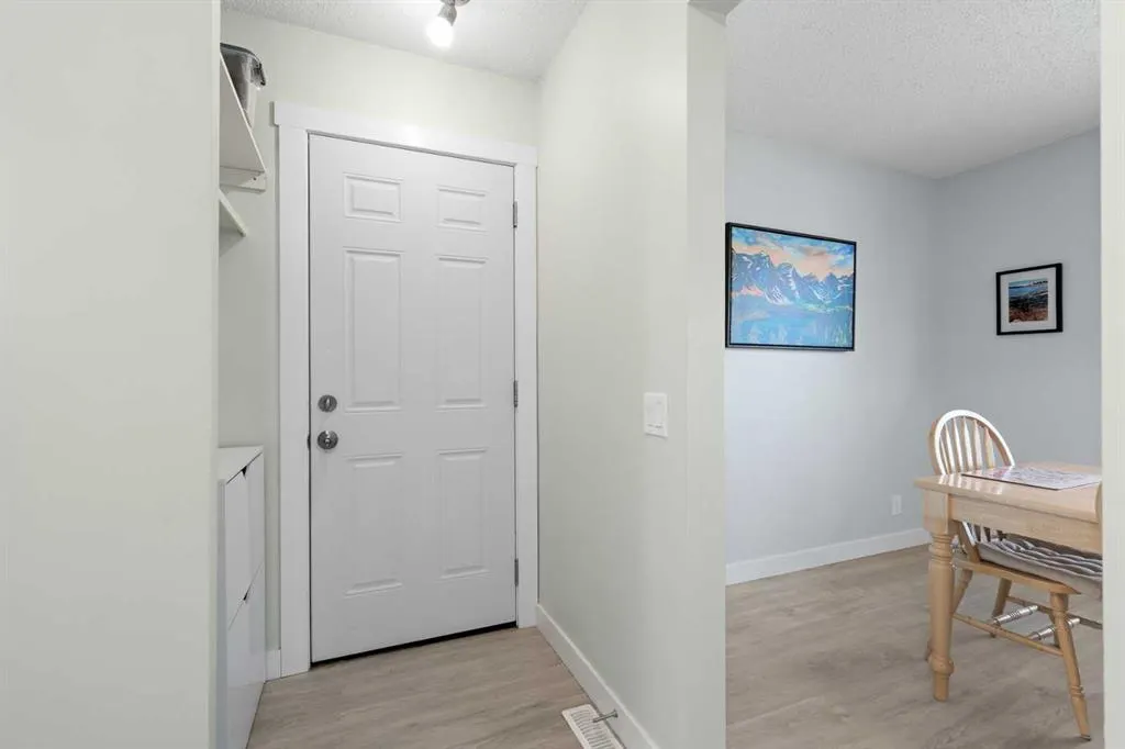 11 Berwick Hill NW