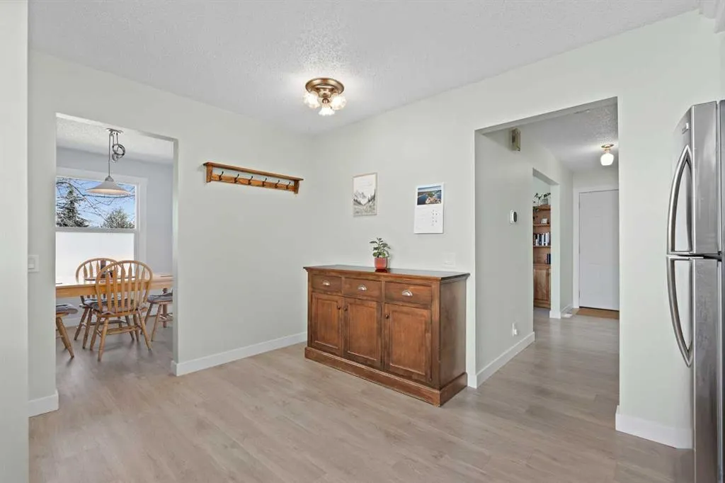 11 Berwick Hill NW