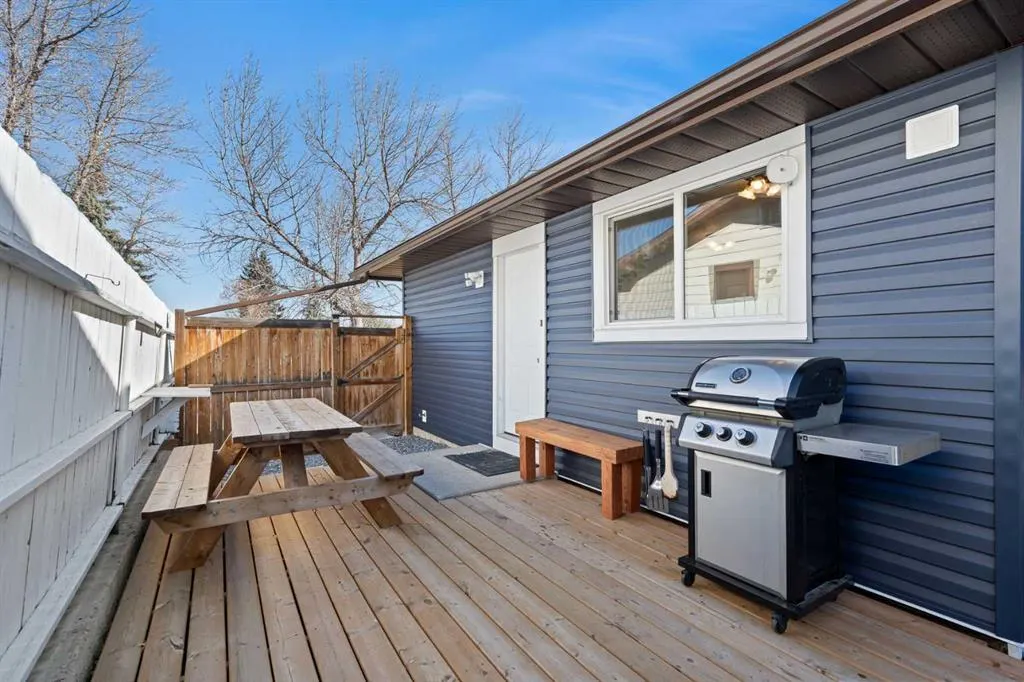 11 Berwick Hill NW