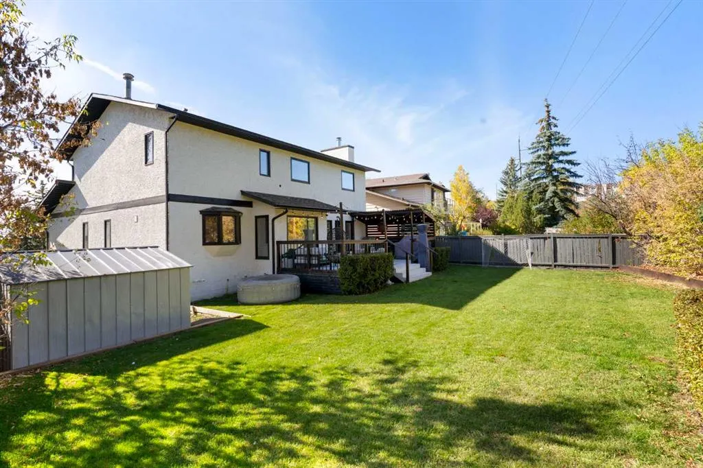 127 Edgewood Drive NW
