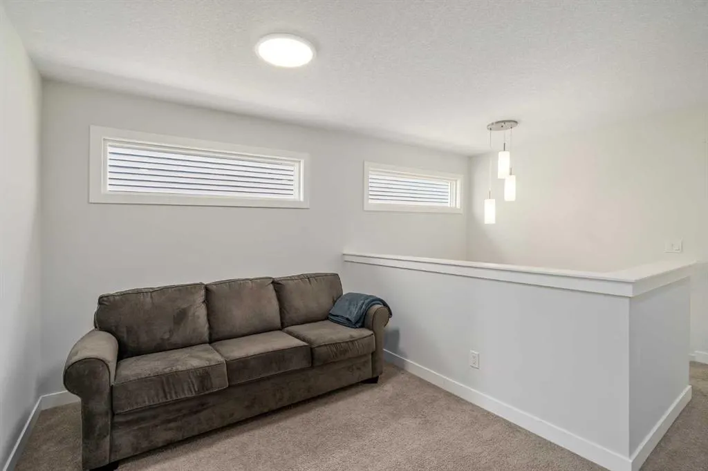 352 Chelsea Passage