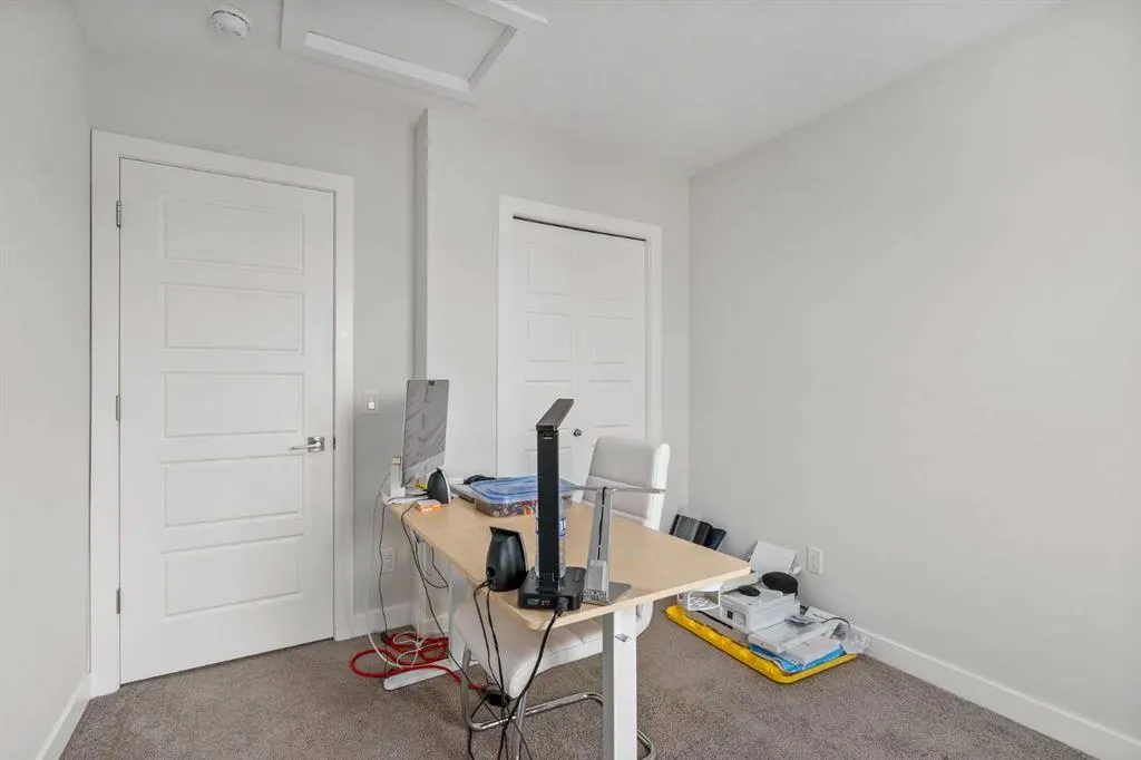 352 Chelsea Passage
