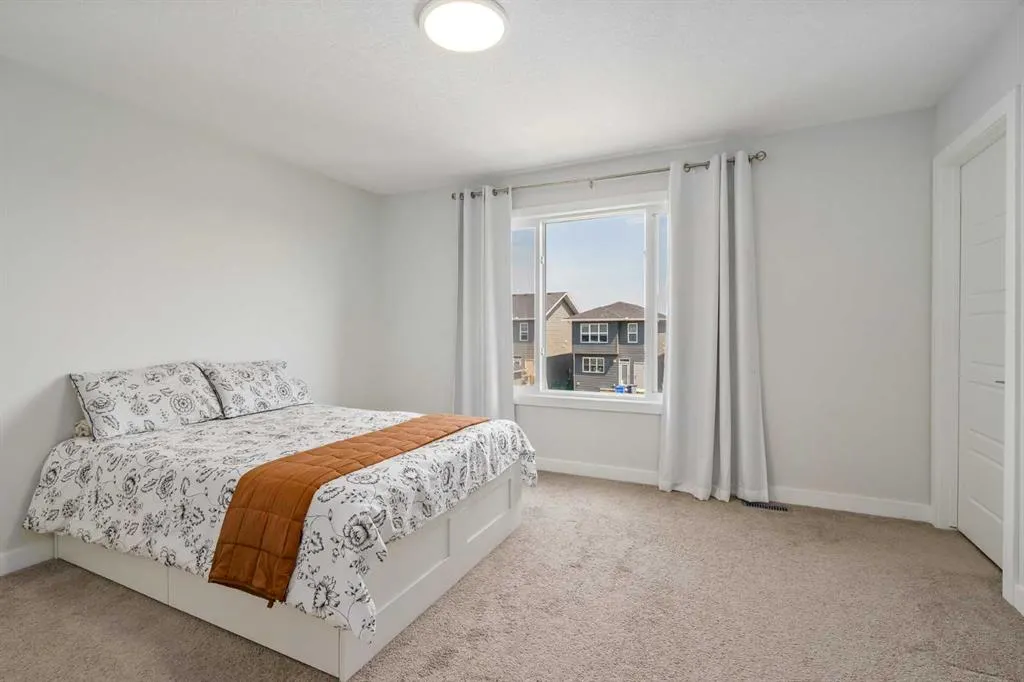 352 Chelsea Passage