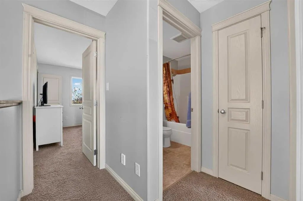 71 Keystone Terrace W