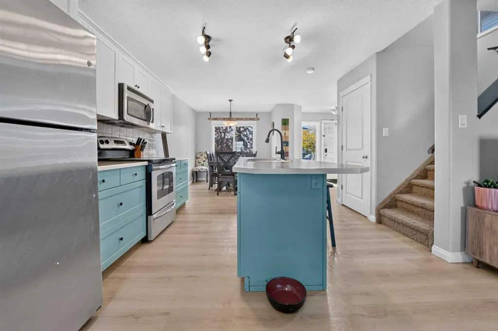 71 Keystone Terrace W