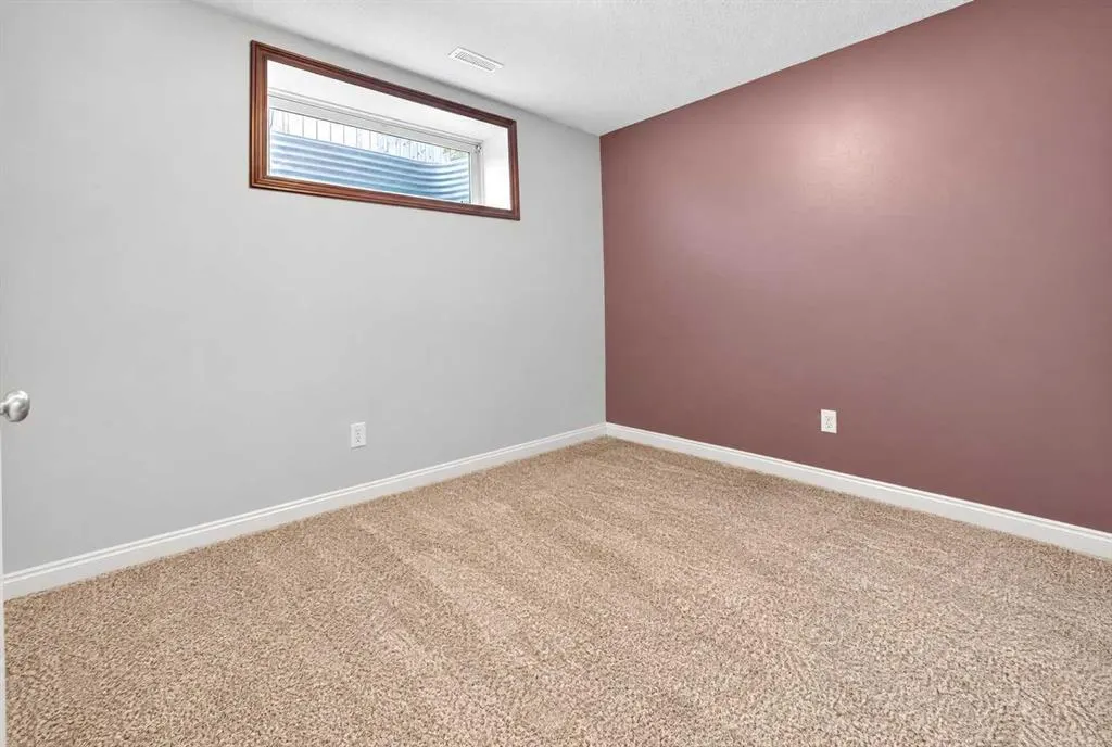 71 Keystone Terrace W