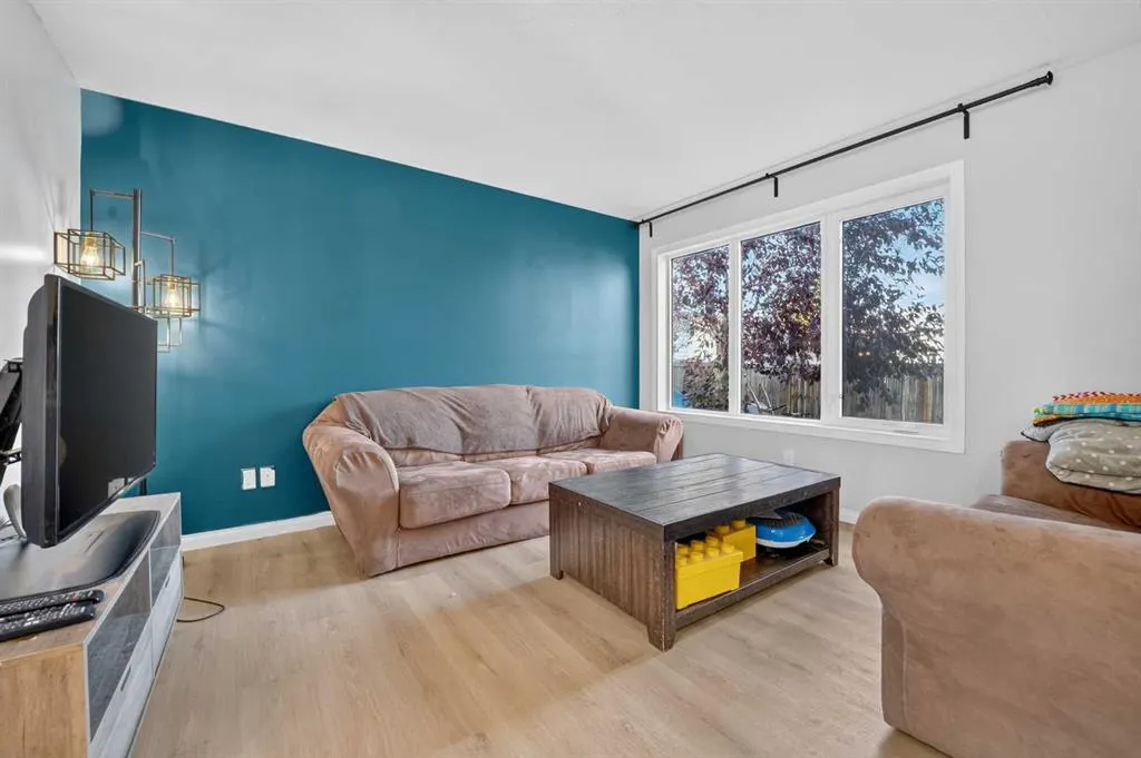 71 Keystone Terrace W