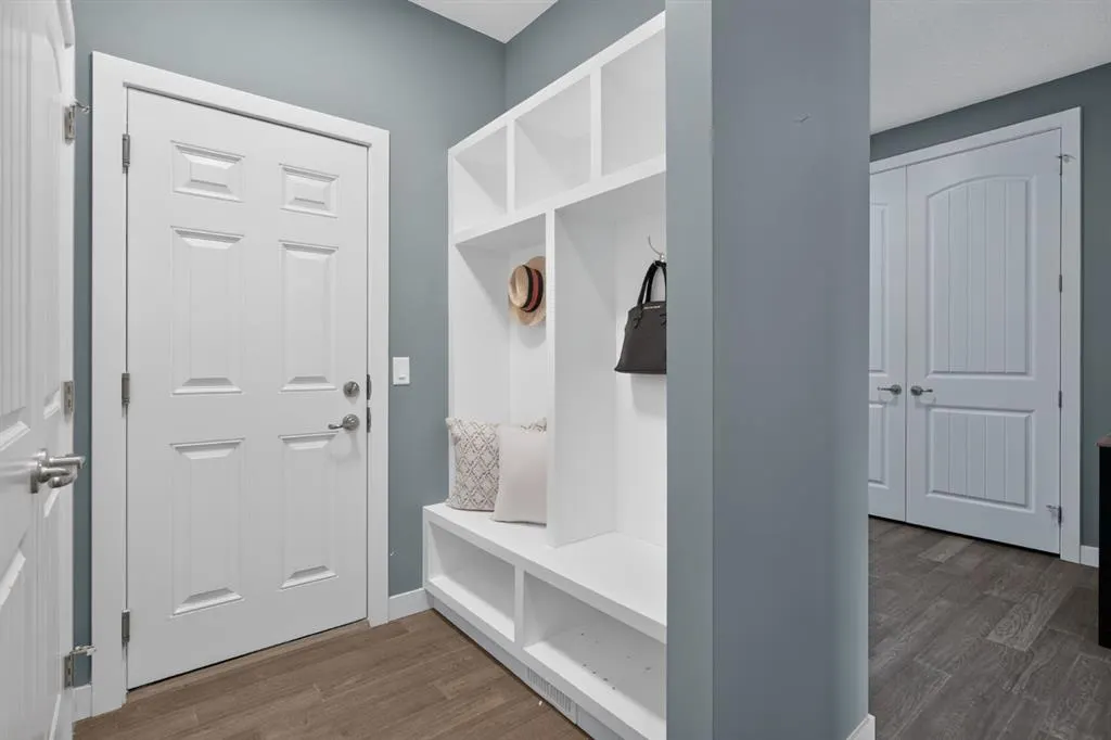 32 Legacy Cove SE