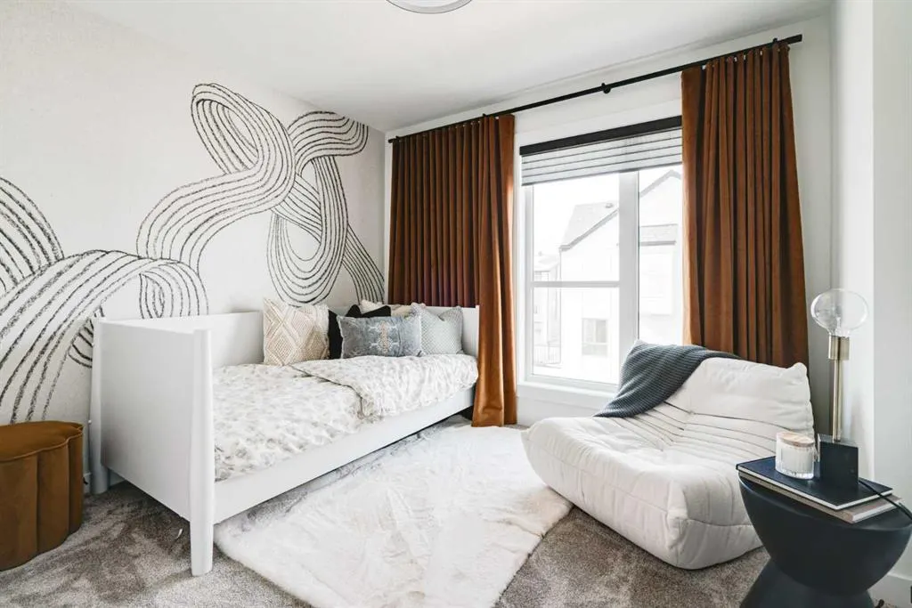718 Sovereign Common SW
