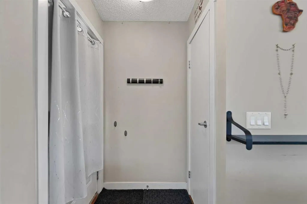 2445 Kingsland Road SE #209