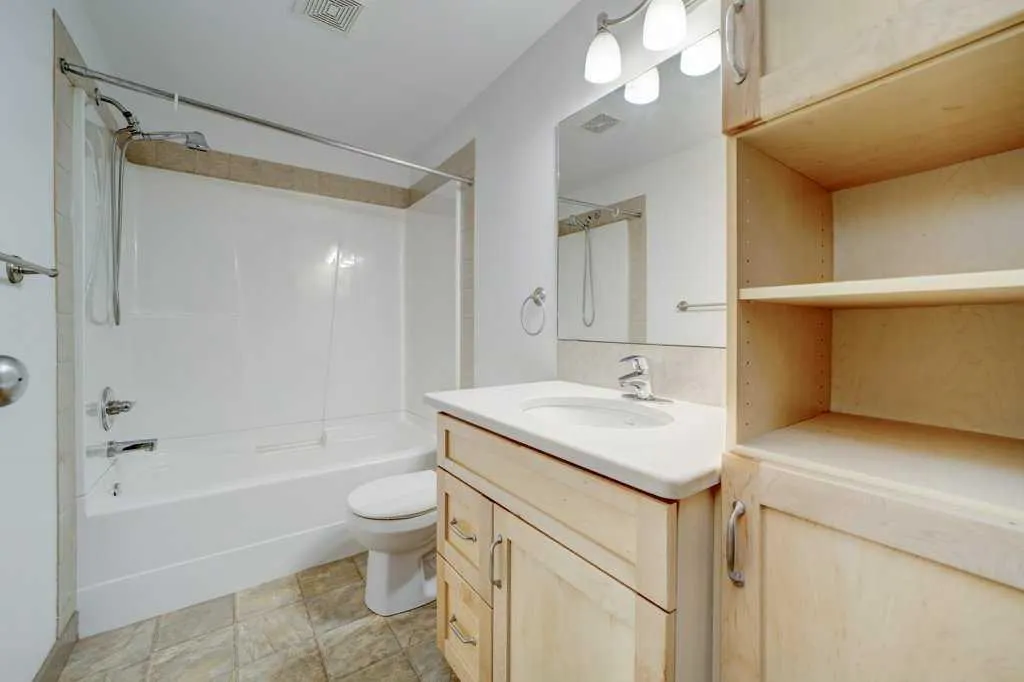 3440 23 Avenue S #7