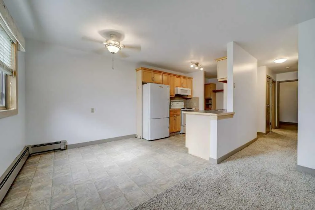3440 23 Avenue S #7