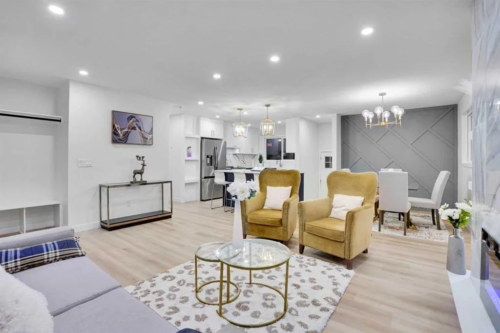 52 Franklin Drive SE